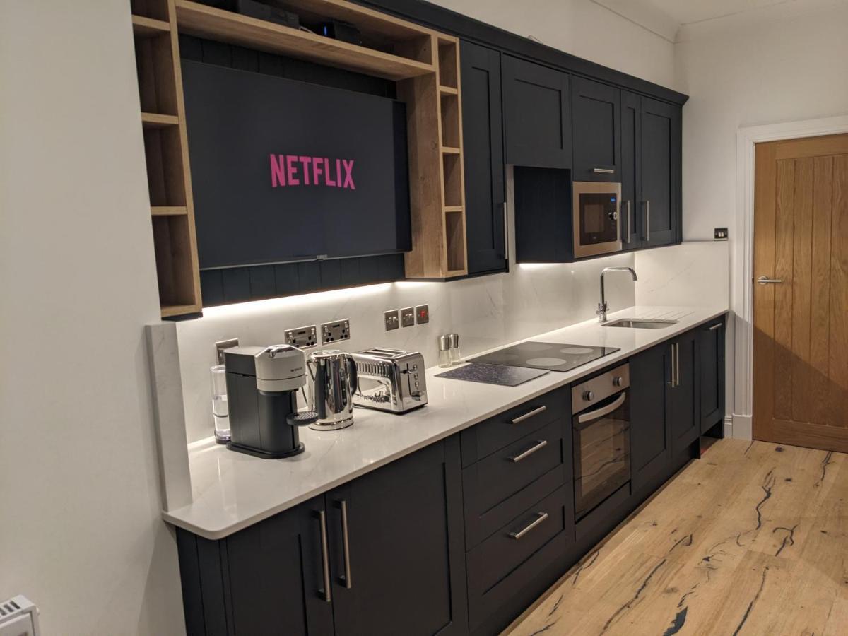 Modern Aptmt, 2 Stops To Central London, Smart Lock, Netflix إيلينغ المظهر الخارجي الصورة