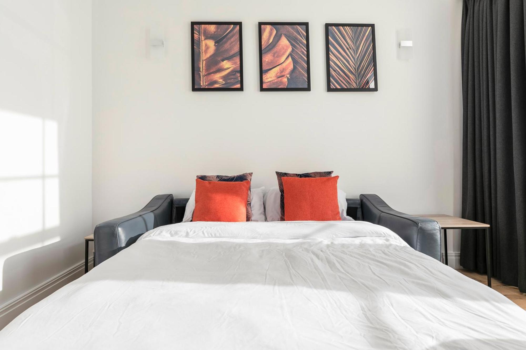 Modern Aptmt, 2 Stops To Central London, Smart Lock, Netflix إيلينغ المظهر الخارجي الصورة